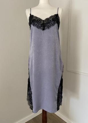 Сатиновое платье в бельевом стиле бренд h&m