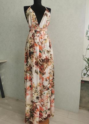 Красивое летнее летнее летнее платье