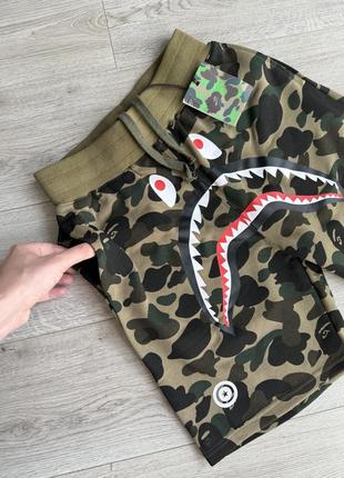 Шорти bape2 фото