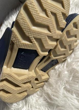 Резиновые сапоги