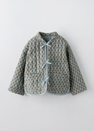 Стьобана куртка з принтом zara new