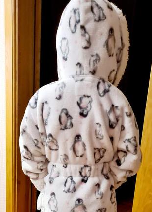 Халат  банний пінгвін для дівчинки з капюшоном5 фото