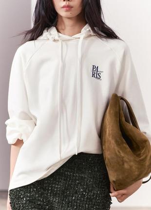Худи с вышивкой zara