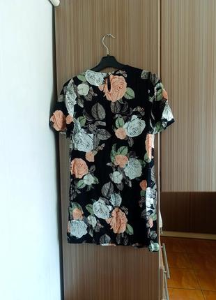 Платье dorothy perkins черное платье в цветочный принт прямое платье 4/36/8 размер2 фото