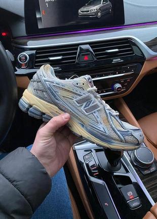 Мужские кроссовки new balance 1906r grey yellow v / smb