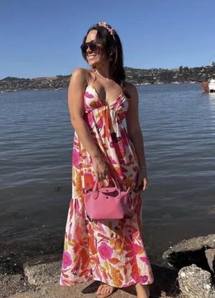 Шикарна літня сукня