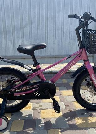 Велосипед для девочки 3-4 лет