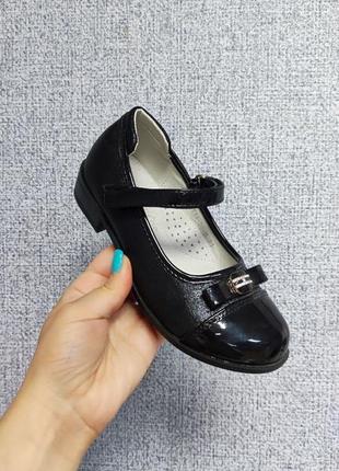 Шкільні туфлі на дівчаток tom m 2