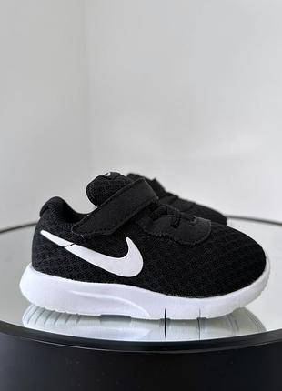 Легкі дихаючі кросівки на липучках nike