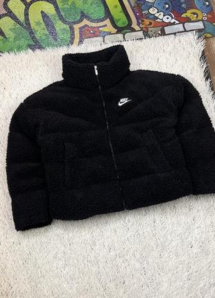 Женский пуховик куртка шерпа найк nike therma-fit sherpa