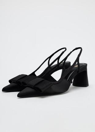 Zara відкриті туфлі на підборах із бантом