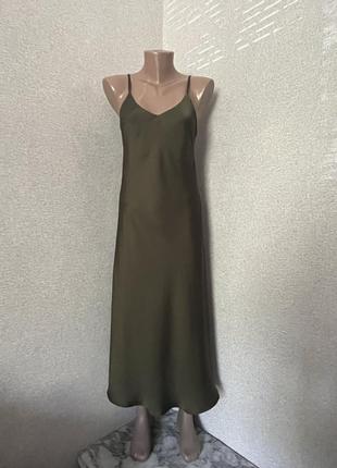 Шикарное платье-комбинация must have
