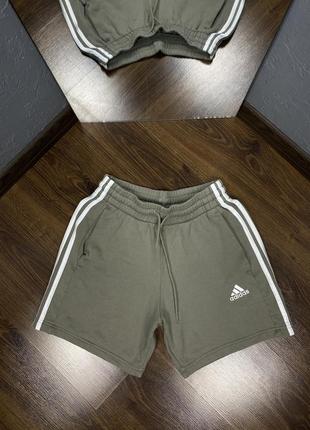 Шорты adidas