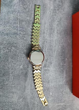 Подарочный набор цвет золото