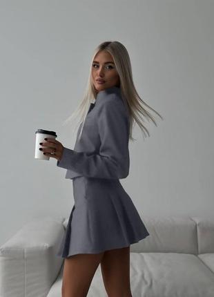 Ідеальний спідничний костюм з укороченим піджаком7 фото