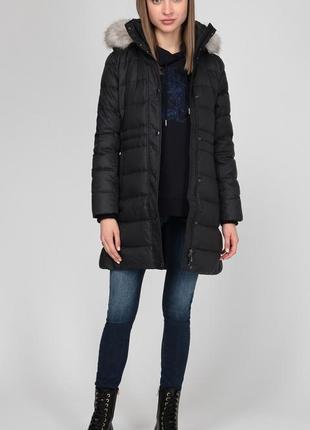 Пуховик tommy hilfiger
