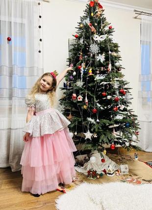 Чудова сукня для фотосесій на день народження