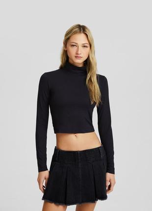 Лонгслів з коміром bershka
