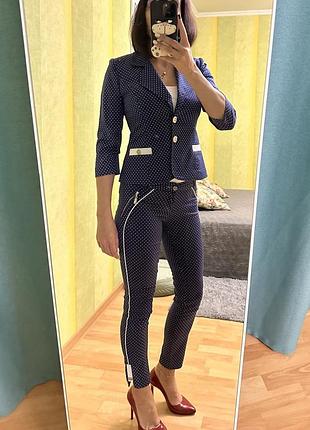 Стильный костюм в горошек esparanto, s