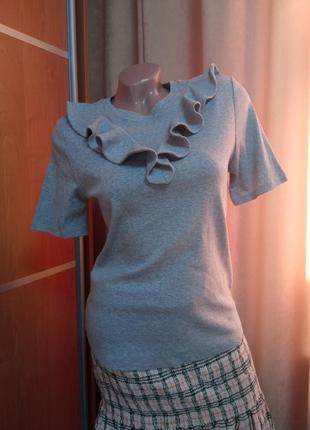 Футболка с воланом