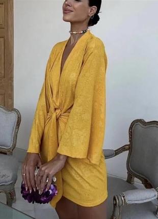 Шикарное платье кимоно мини zara