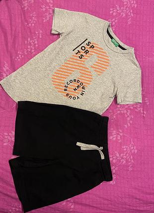 Літній костюм benetton 6-7 років