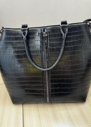 Сумка  жіноча, сумка чорно кольору,  сумка чорна под рептилію