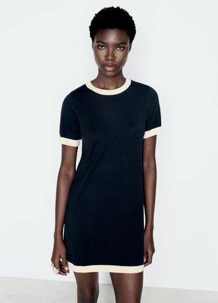 Zara коротка рівна трикотажна сукня