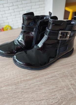 Лаковые ботинки clarks р. 28-18см