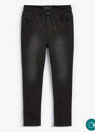 Джинсы slim fit от next на мальчика 7 лет