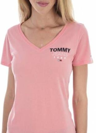 Брендовая футболка tommy hilfiger.