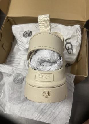 Ugg босоножки оригинал2 фото