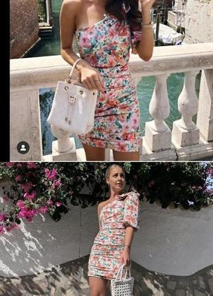 Квіткова сукня у квітку з одним плечем zara floral one shoulder dress