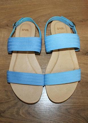 Босоніжки teva, 37 розмір