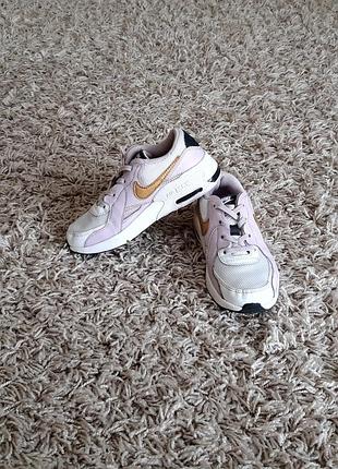 Кросівки nike 30 розміру.