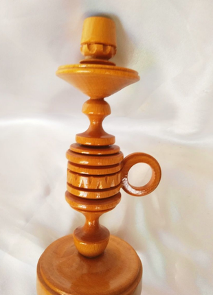 Подсвечник деревянный на 1 свечу
