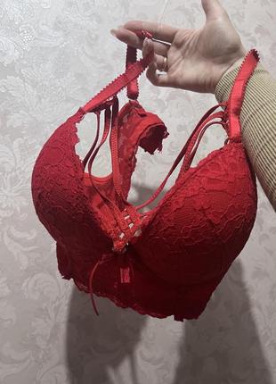 Лівчик червоний ідеальний стан з пуш-ап