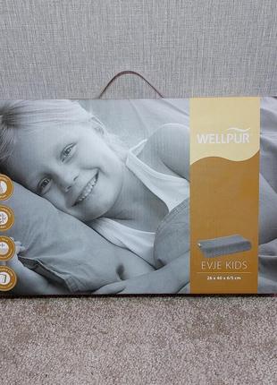 Подушка детская ортопедическая wellpur evje kids 26x40x6/5см. новая.