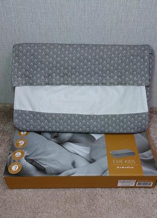 Подушка детская ортопедическая wellpur evje kids 26x40x6/5см. новая.