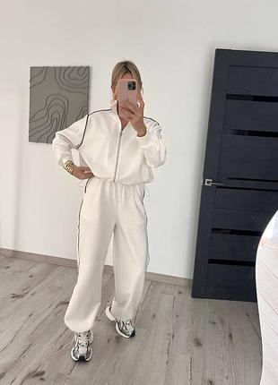 Женский оверсайз спортивный костюм