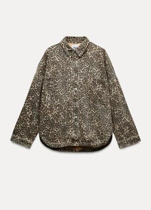 Джинсова сорочка зара zara куртка джинсовка стильна новинка з тваринним принтом леопардова