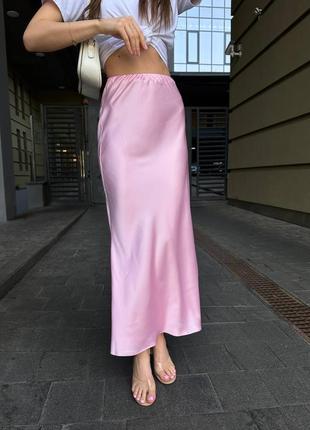 Светлая белая бежевая черная розовая длинная атласная шелковая юбка4 фото