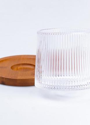 Стакан для воды и сока стеклянный прозрачный с деревянной подставкой3 фото