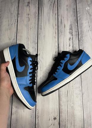 Кросівки nike air jordan 1 low black blue1 фото