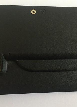 Toshiba satellite a100 корпус e (сервисный люк к hdd) б/у