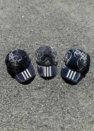 Adidas cybersigilism   (insta.@berlinett7a)