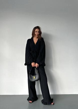 Женский летний акцентный оверсайз костюм с декоративными рюшами