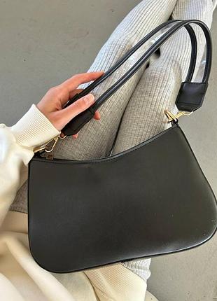 Сумка модна ефектна для дівчини дамська трендова сумочка з екошкіри чорна в стилі casual модна