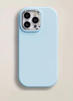 Однотонний силіконовий чохол на iphone 15
