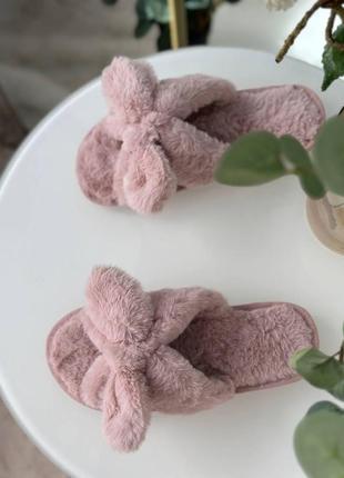 Кімнатні тапочки 1064/2